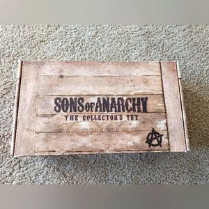 Sons of Anarchy 30 DVD disc Collectors set. Mint in Box